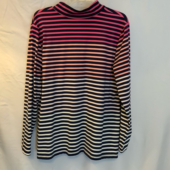 Long sleeve 1/4 zip pullover - Picture 2 of 5